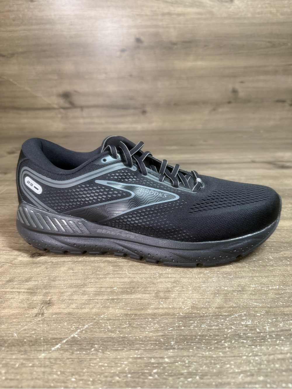 NIB Brooks Beast GTS 23 Mens 10.0 D Athletic Running Shoes Sneakers 110401 Black